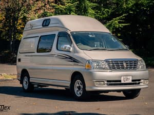2001 Toyota Grand Hiace JDM car for sale
