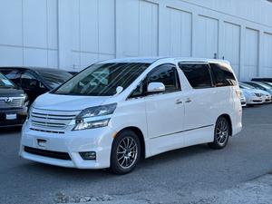 2010 Toyota Vellfire JDM car for sale
