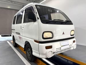 1993 Mitsubishi Minicab JDM car for sale