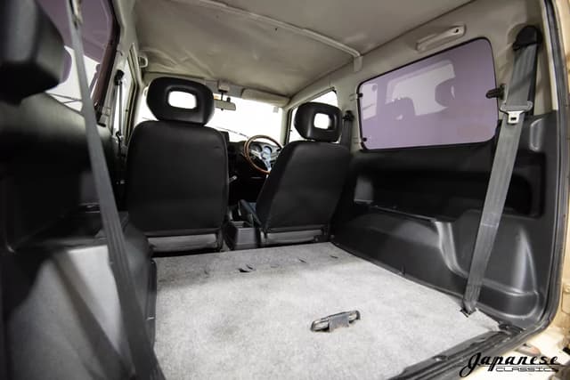 1996 Suzuki Jimny JDM car for sale — photo 18 of 24
