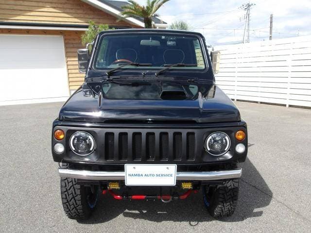 1998 Suzuki Jimny JDM car for sale — photo 2 of 20