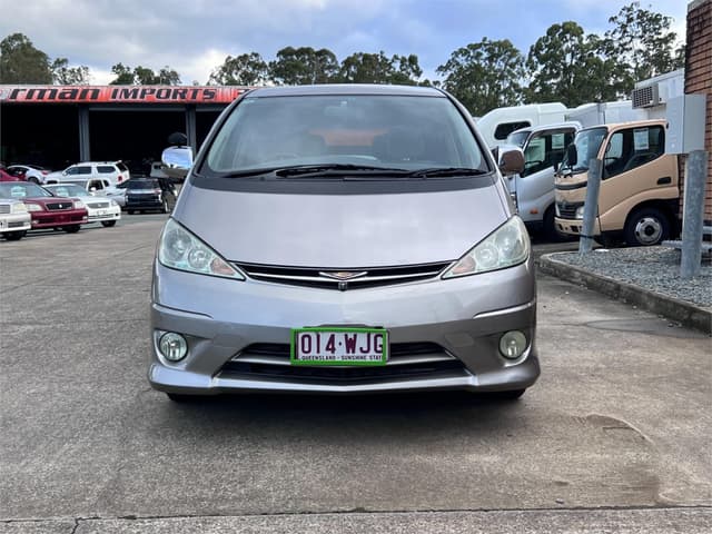 2004 Toyota Estima JDM car for sale — photo 2 of 16
