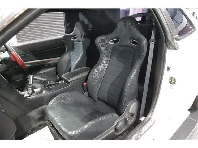 2000 Nissan Skyline JDM car for sale — photo 11 of 25