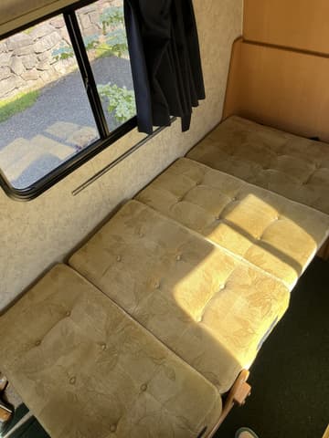 1997 Mitsubishi Delica JDM car for sale — photo 5 of 23