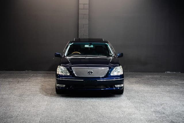 2003 Toyota Celsior JDM car for sale — photo 4 of 14