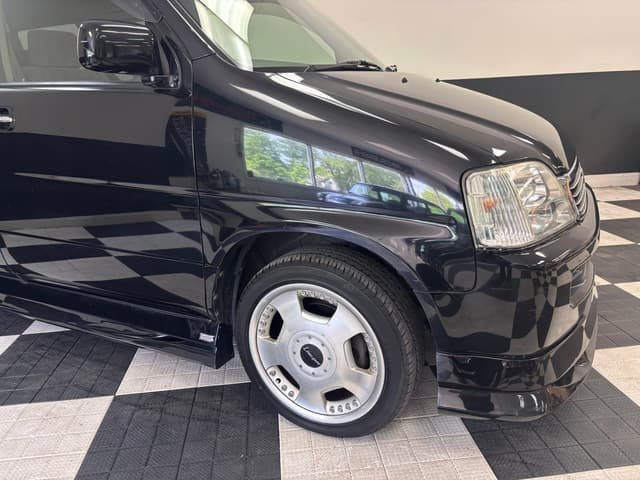 2000 Honda Stepwagon JDM car for sale — photo 11 of 25