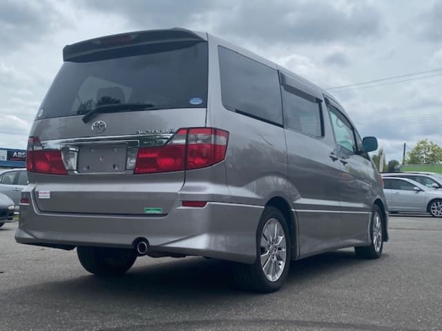 2002 Toyota Alphard JDM car for sale — photo 5 of 18