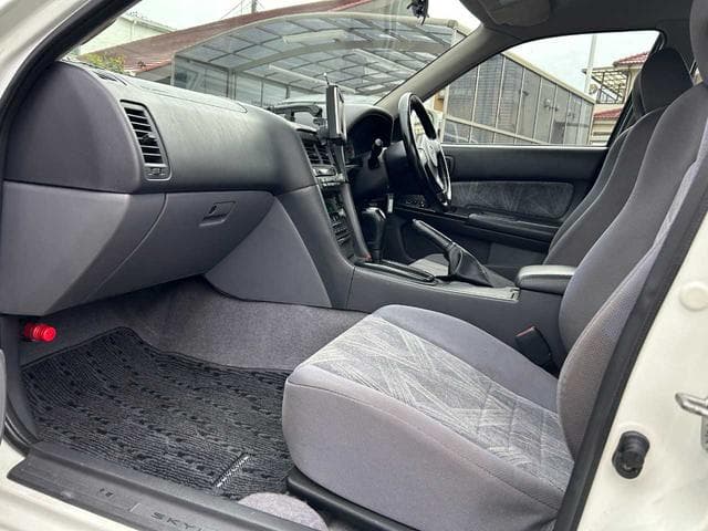 1999 Nissan Skyline JDM car for sale — photo 8 of 16