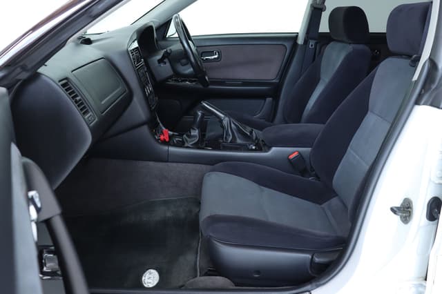 1998 Nissan Stagea JDM car for sale — photo 13 of 25