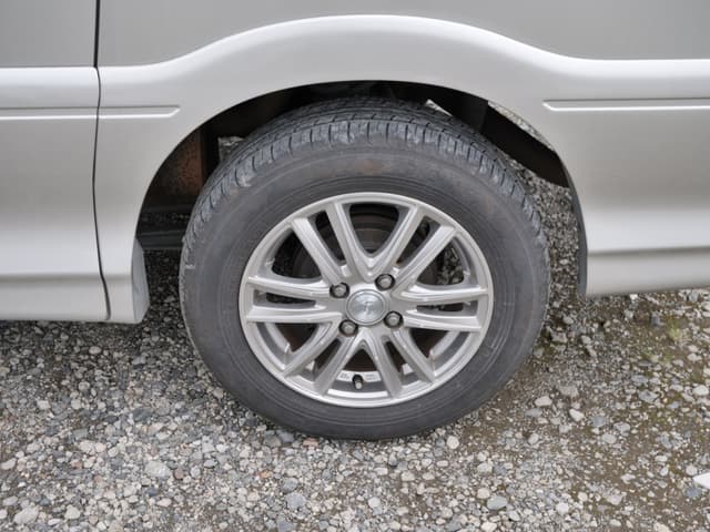 2001 Daihatsu Atrai JDM car for sale — photo 20 of 25