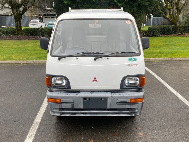 1995 Mitsubishi Minicab JDM car for sale — photo 7 of 10