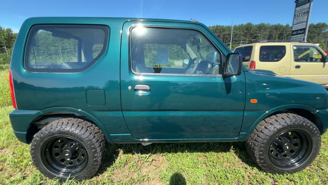 2000 Suzuki Jimny JDM car for sale — photo 2 of 6