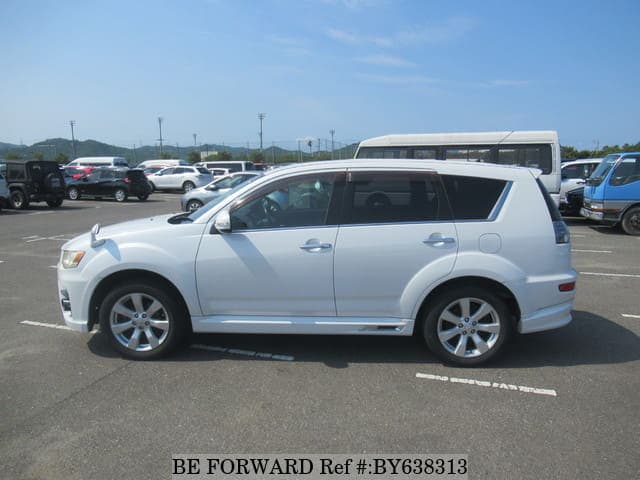 2010 Mitsubishi Outlander JDM car for sale — photo 2 of 25