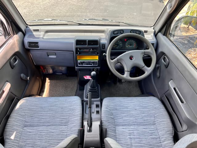 1996 Mitsubishi Bravo Minivan JDM car for sale — photo 15 of 23
