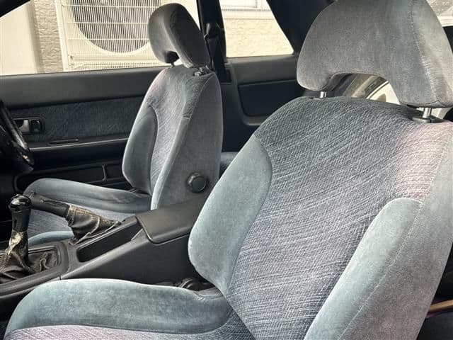 1992 Nissan Skyline JDM car for sale — photo 17 of 24