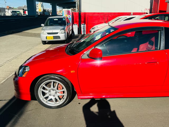 Honda Integra JDM car for sale — photo 24 of 25