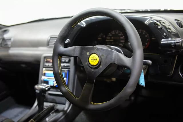 1992 Nissan Skyline JDM car for sale — photo 12 of 25