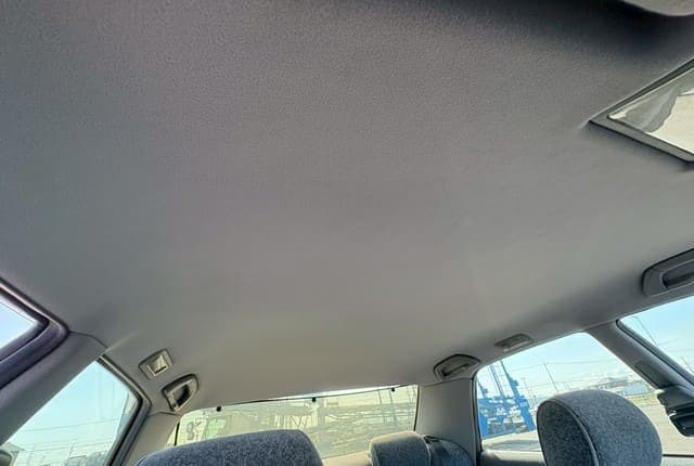 1999 Toyota Crown JDM car for sale — photo 24 of 25