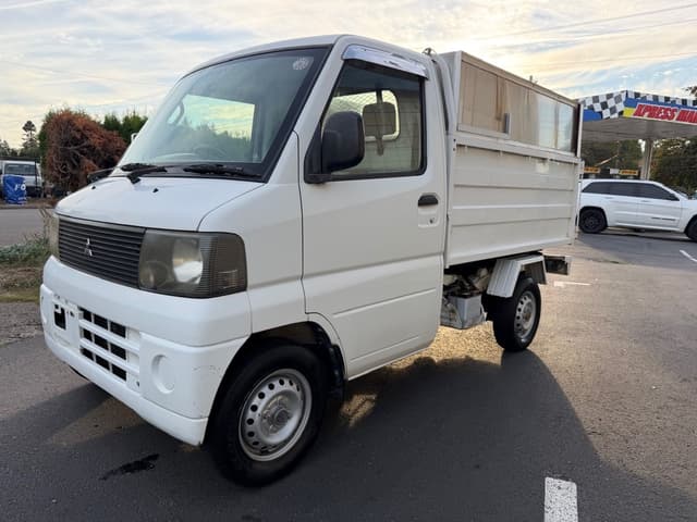 2001 Mitsubishi Minicab JDM car for sale — photo 7 of 25