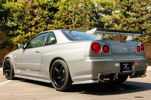2000 Nissan Skyline JDM car for sale — photo 8 of 25