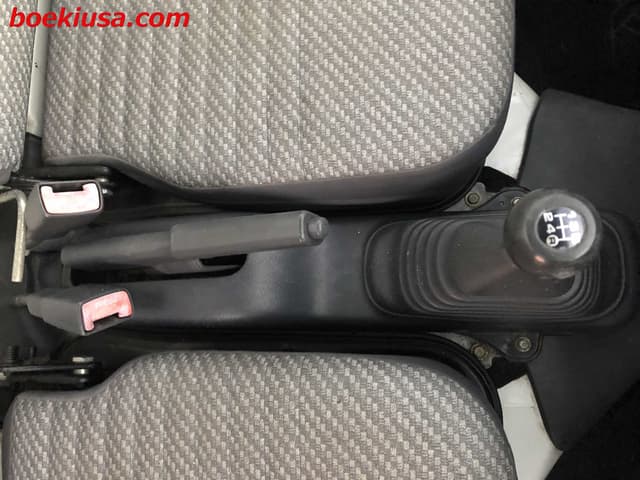 2000 Daihatsu Hijet JDM car for sale — photo 15 of 22