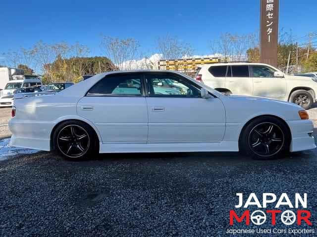 2001 Toyota Chaser JDM car for sale — photo 11 of 25