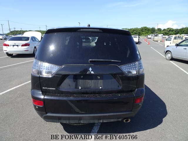 2006 Mitsubishi Outlander JDM car for sale — photo 4 of 25