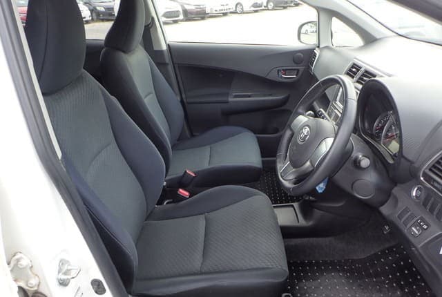 2011 Toyota JDM car for sale — photo 25 of 25