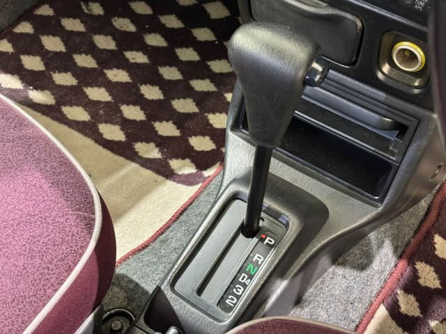 1999 Daihatsu Mira JDM car for sale — photo 21 of 25