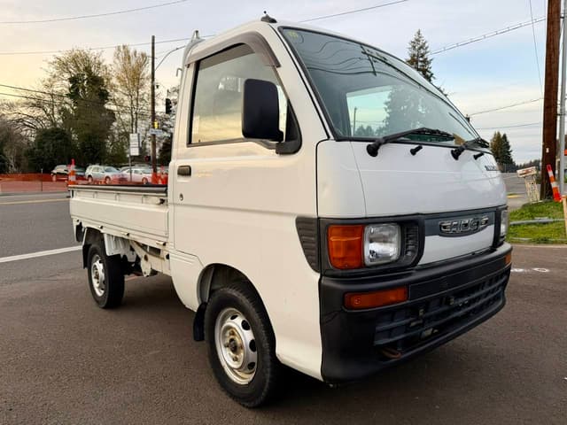 1997 Daihatsu Hijet JDM car for sale — photo 2 of 25