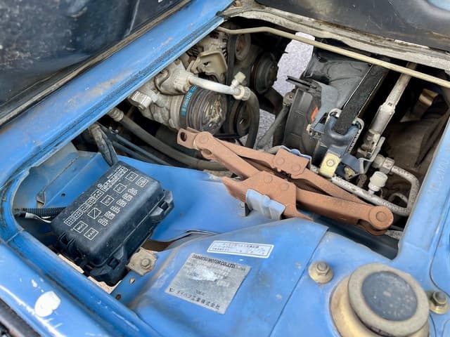 1999 Daihatsu Hijet JDM car for sale — photo 24 of 25