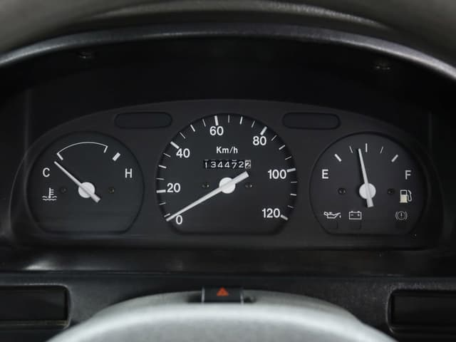 1997 Suzuki Carry JDM car for sale — photo 13 of 25