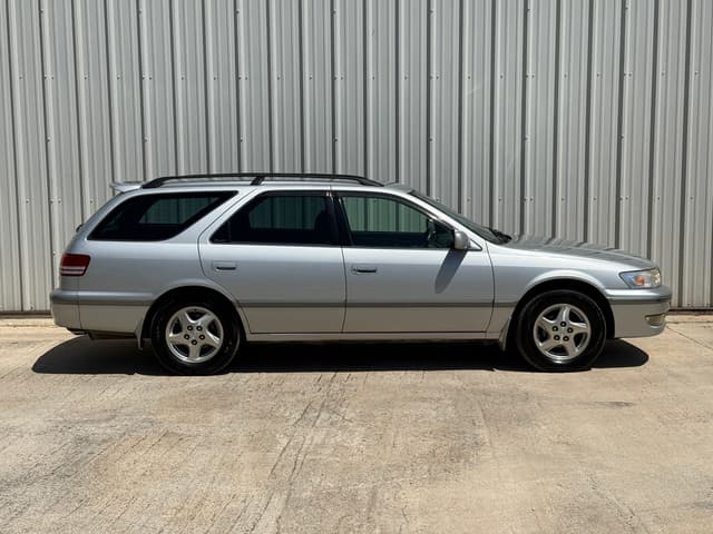 1998 Toyota Mark II JDM car for sale — photo 2 of 21