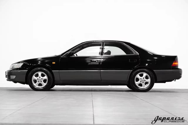 1997 Toyota Windom JDM car for sale — photo 4 of 25