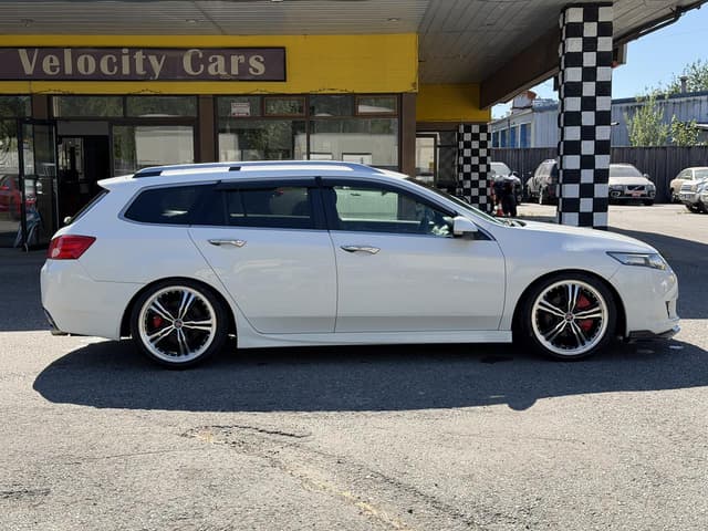 2009 Honda Accord JDM car for sale — photo 8 of 20