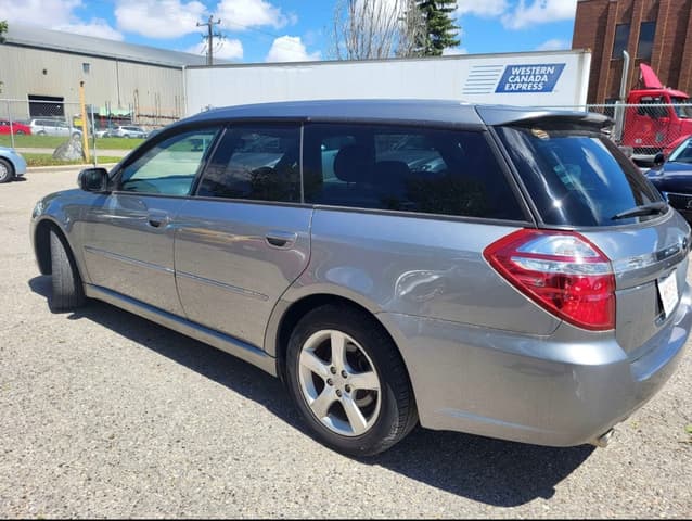 2007 Subaru Legacy JDM car for sale — photo 3 of 10