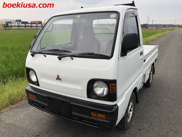 1991 Mitsubishi Minicab JDM car for sale — photo 2 of 24