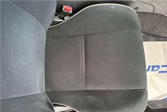 2003 Toyota Altezza JDM car for sale — photo 19 of 25