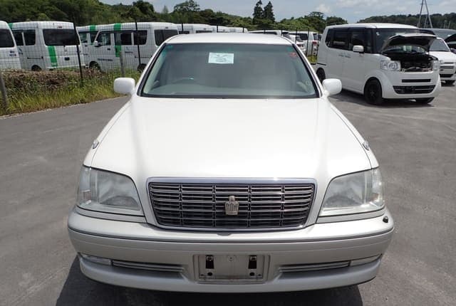 2000 Toyota Crown JDM car for sale — photo 8 of 25