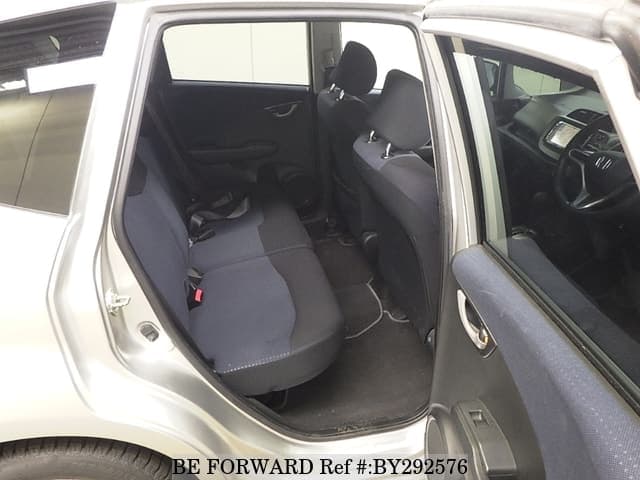 2009 Honda Fit JDM car for sale — photo 6 of 8