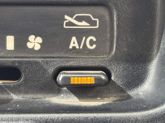 1997 Suzuki Carry JDM car for sale — photo 12 of 25