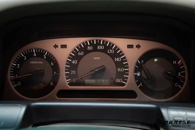 2000 Toyota Crown JDM car for sale — photo 13 of 25