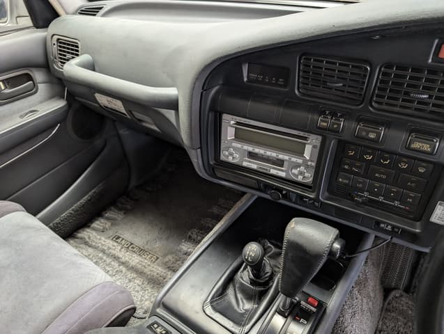 1990 Toyota Land Cruiser JDM car for sale — photo 15 of 24