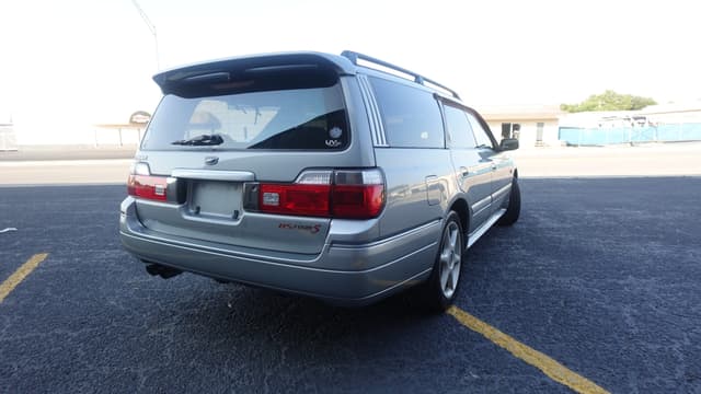 1999 Nissan Stagea JDM car for sale — photo 4 of 15