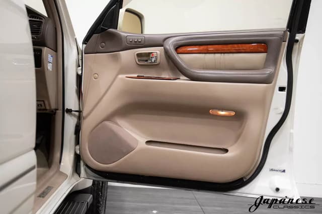 2000 Toyota Land Cruiser JDM car for sale — photo 23 of 25
