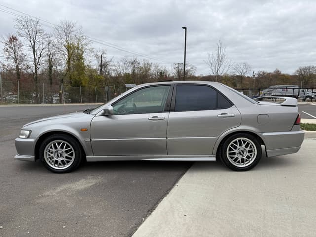 1997 Honda Accord JDM car for sale — photo 8 of 9