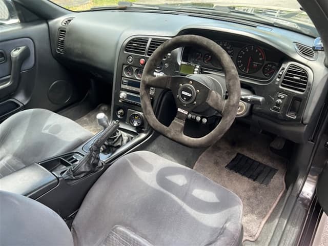 1995 Nissan Skyline JDM car for sale — photo 10 of 17