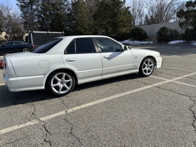 1999 Nissan Skyline JDM car for sale — photo 4 of 25