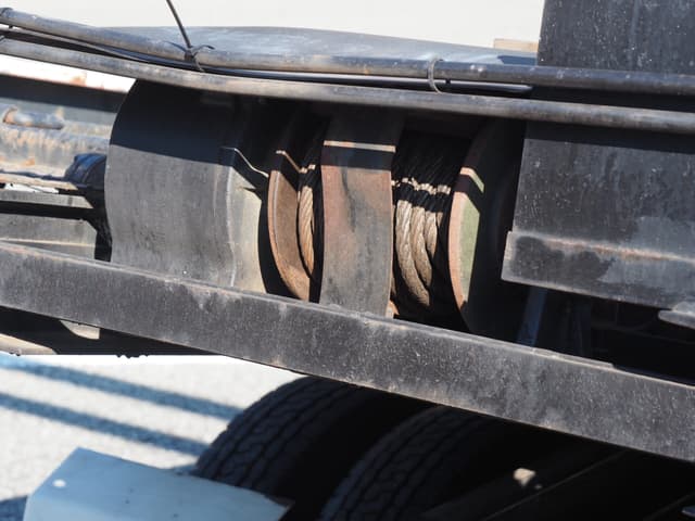 1991 Isuzu Elf JDM car for sale — photo 16 of 24