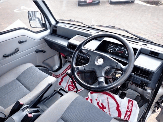 1990 Mitsubishi Minicab JDM car for sale — photo 10 of 17